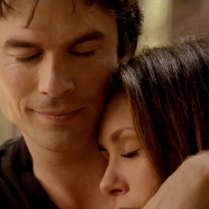 Spoiler Chat The Latest On The Vampire Diaries Damon And Elena—plus