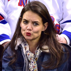 LOL! Katie Holmes' Funny Faces Steal the Show at NYC Hockey Game: See