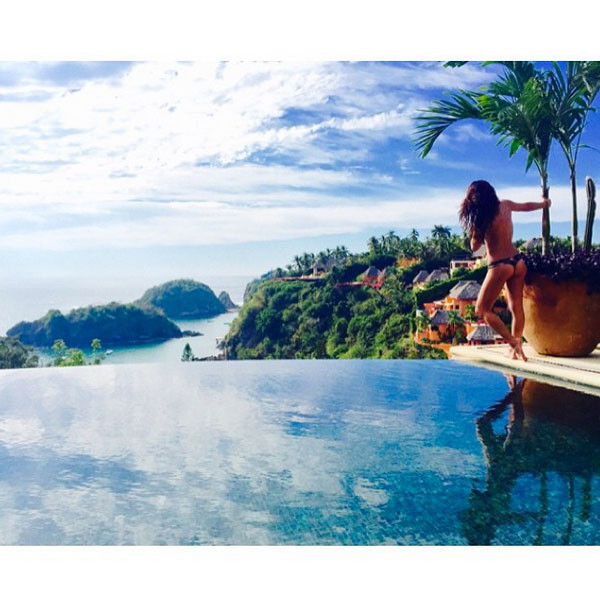 Lea Michele Enjoys Nearly Naked New Year, Rings in 2015 ...