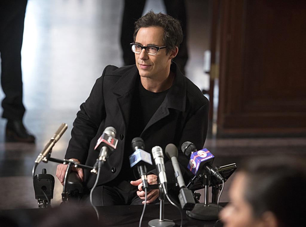 You have to watch to understand the brilliance of Harrison Wells.