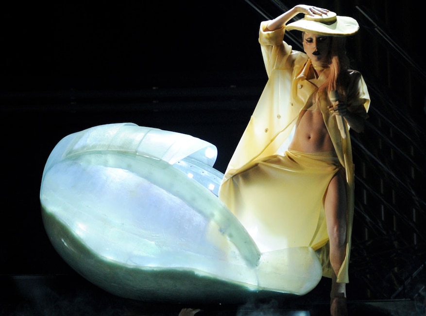 Grammys Throwback, Lady Gaga 2011, Shocking Grammys Moments