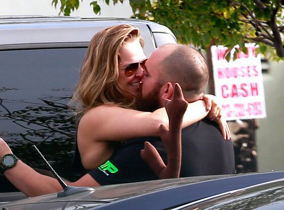 Ronda Rousey, Travis Browne Ronda Rousey, Travis Browne