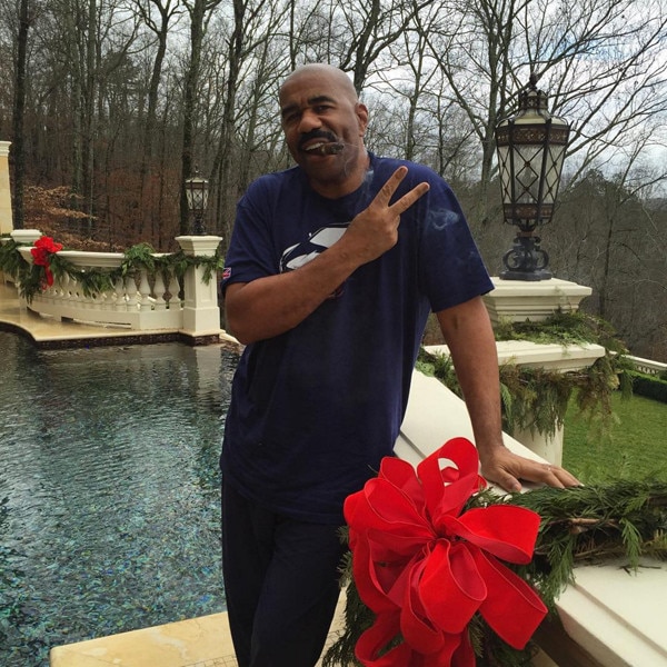 Steve Harvey Pokes Fun at Miss Universe Blunder and Wishes You a Merry