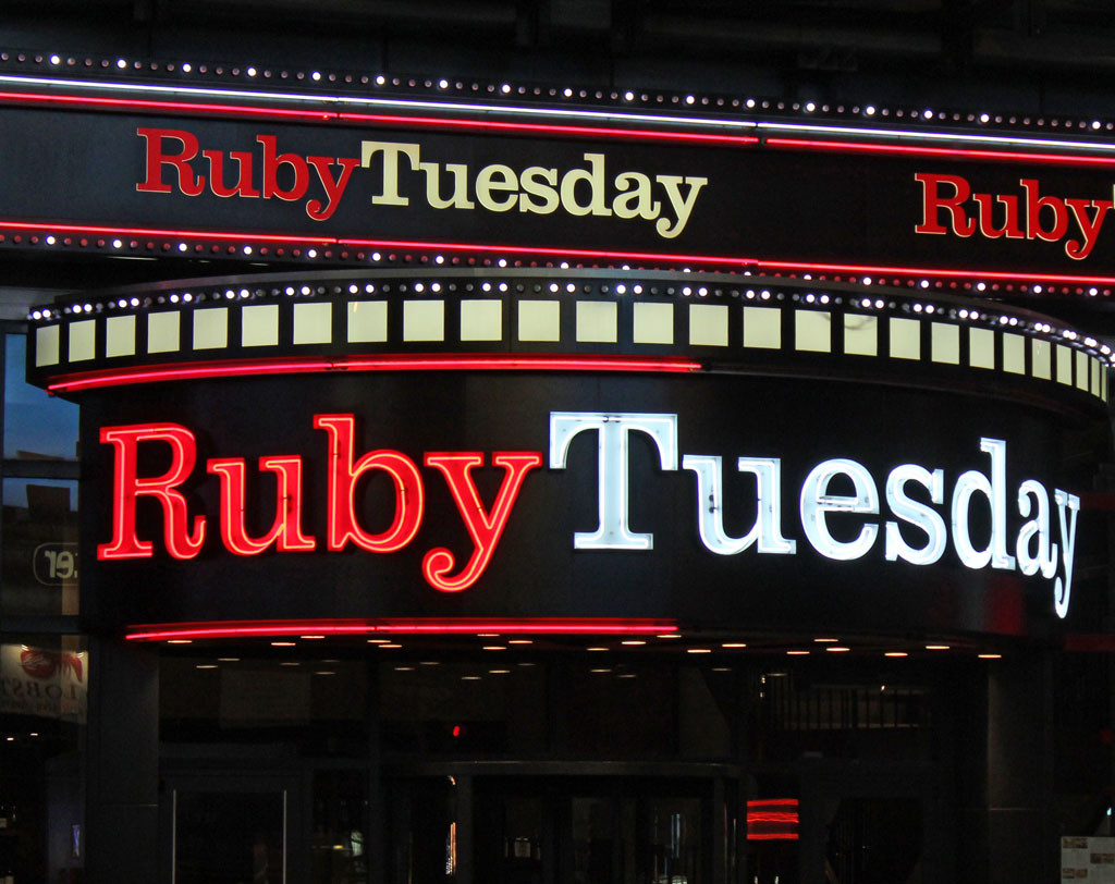 Ruby Tuesday in Times Square Wants to Charge You 1,699 to Eat on New