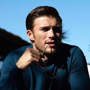 Scott Eastwood Keeps His Shirt On For Fashionable Mr
