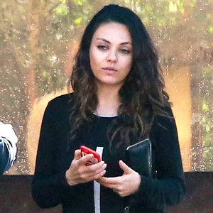 Mila Kunis Goes To Lunch Without Makeup Shows Off Even
