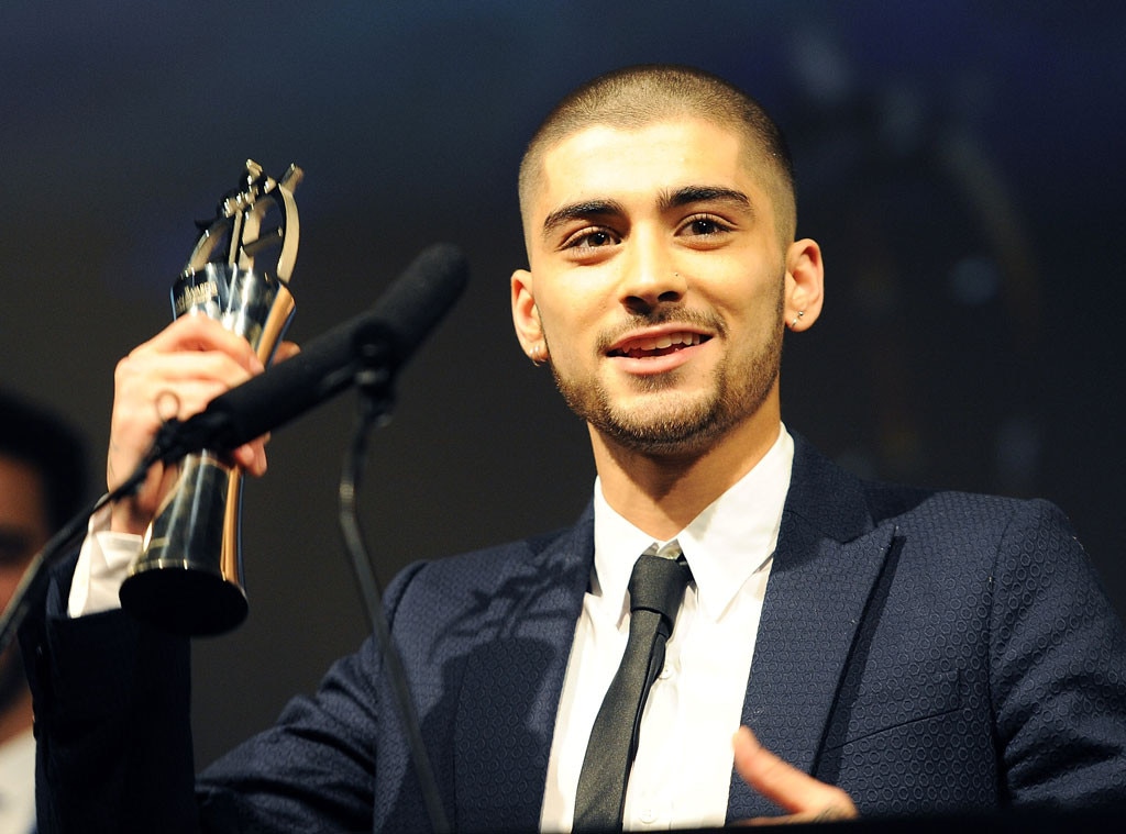 Zayn Malik Thanks One Direction In Heartwarming Speech At Asian Awards 1st Appearance Since 