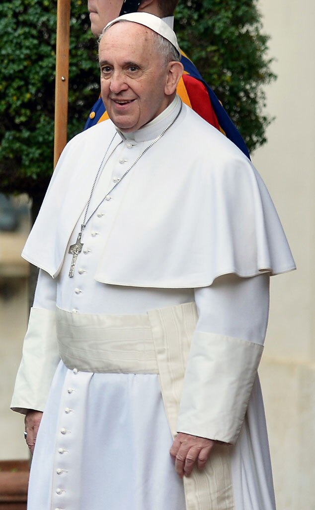Even Pope Francis Has To Diet! Doctors Warn Leader To Lay Off The Pasta