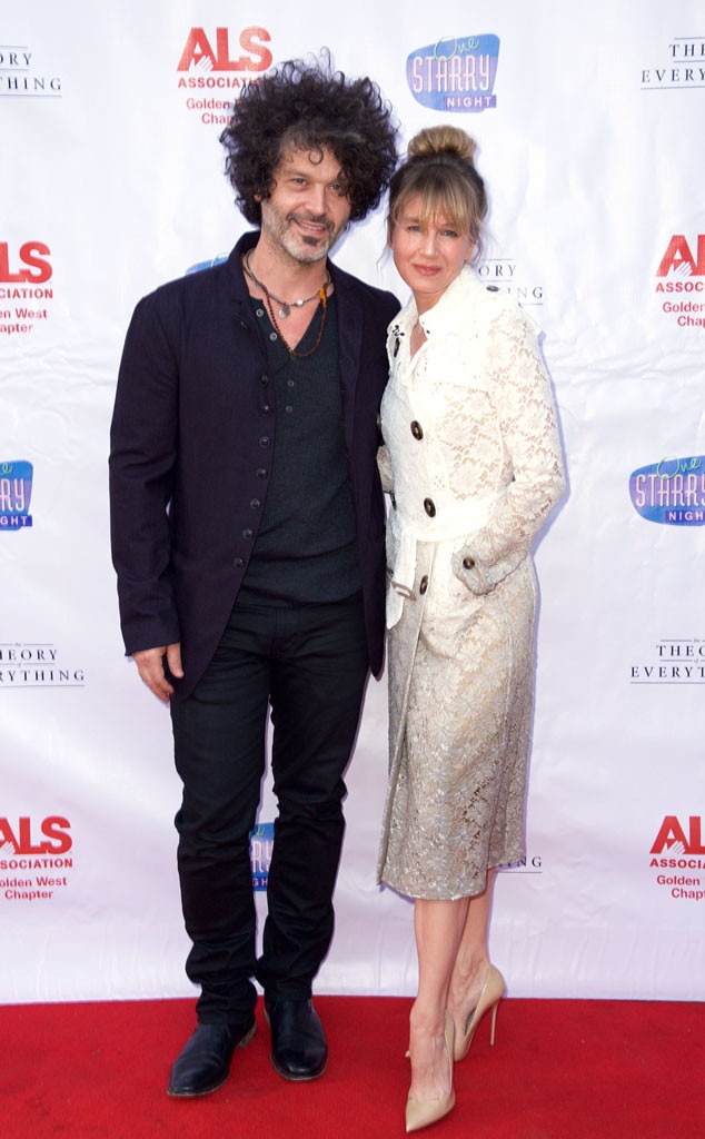 Who is renee zellweger dating now