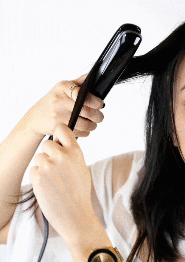 how to curl curtain bangs with curling wand