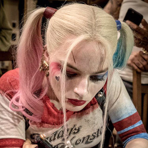 Did Margot Robbie Tattoo Her Suicide Squad Director On | did margot robbie just tattoo suicide squad director david Did Margot Robbie Tattoo Her Suicide Squad Director On | did margot robbie just tattoo suicide squad director david