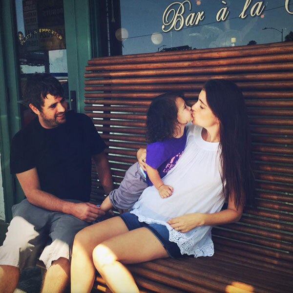Shiri Appleby, Twitter Shiri Appleby, Twitter