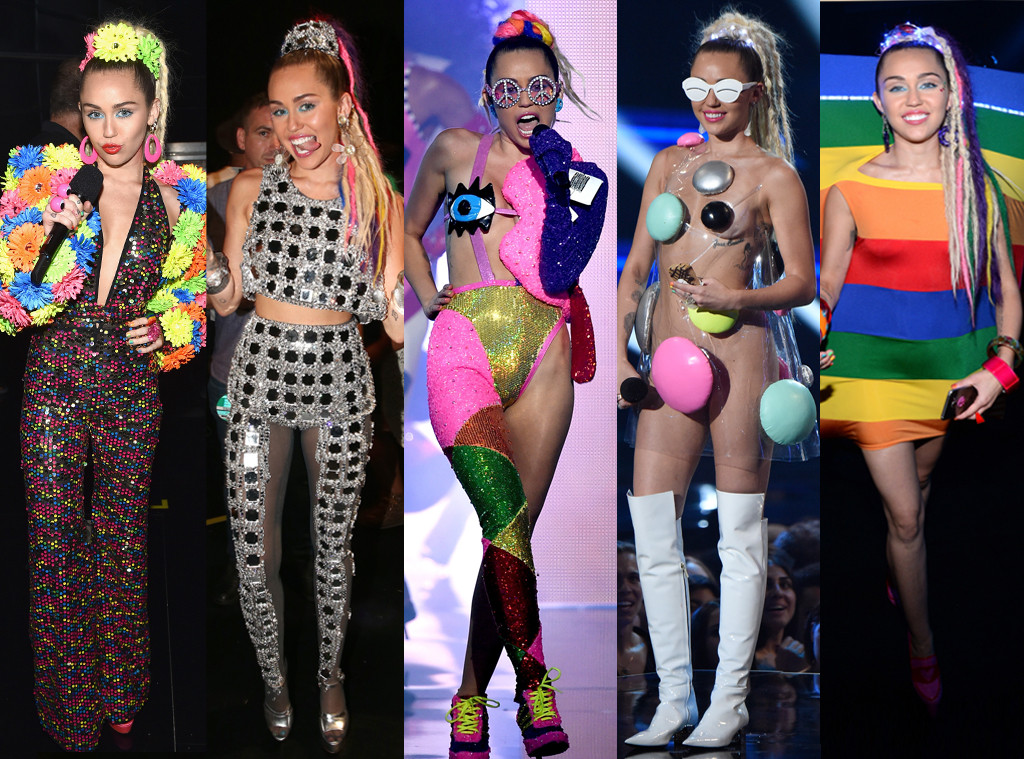 All Of Miley Cyrus Wildest Most Outrageous Or Otherwise Naked Outfits From The 2015 Mtv Vmas 2402