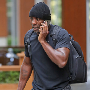 Idris Elba Leaves The Gym Looking As Fine As Ever—check Out His Muscles 