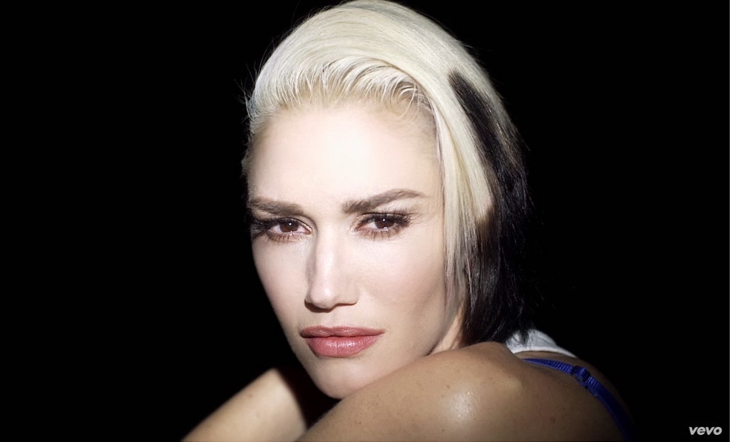 Gwen Stefani, Used To Love You Video