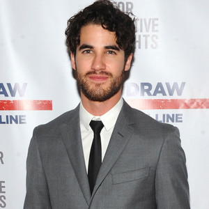 The Flash Stages Epic Glee Reunion as Darren Criss Takes on ... - E! Online
