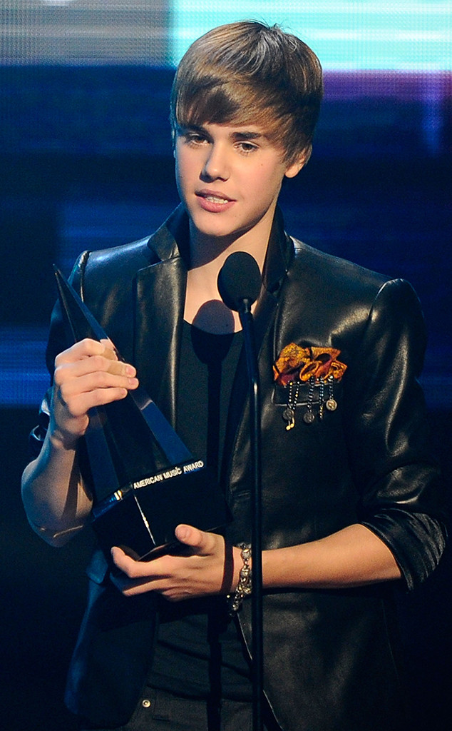 Justin Bieber, 2010 American Music Awards