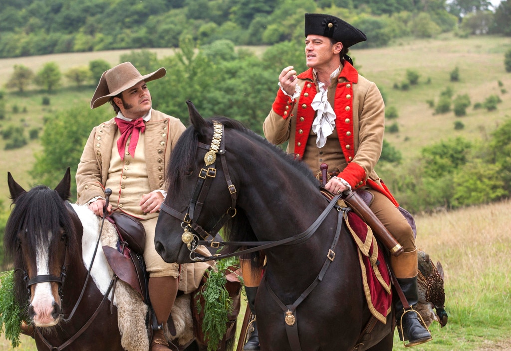 Josh Gad Had a Rough Time Riding His Horse on the Set of ...