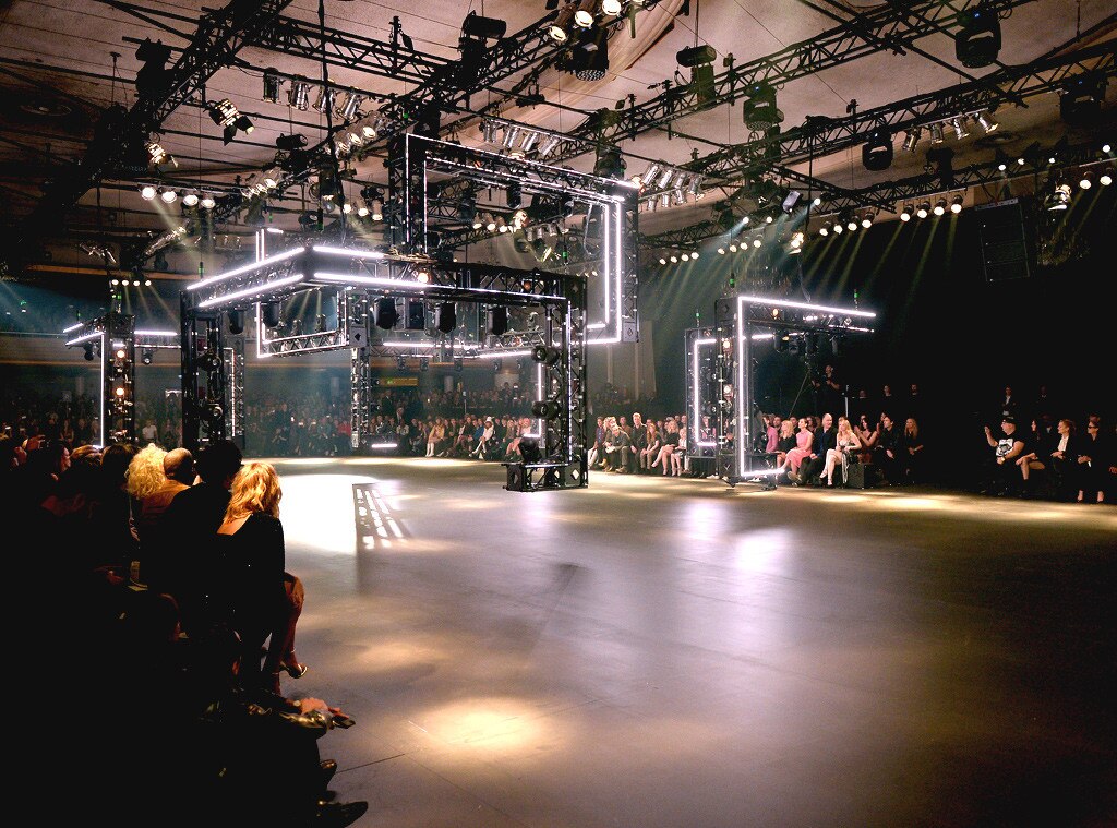 Saint Laurent Saint Laurent