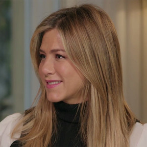aniston explains why a friends reunion will never roseanne christmas episodes