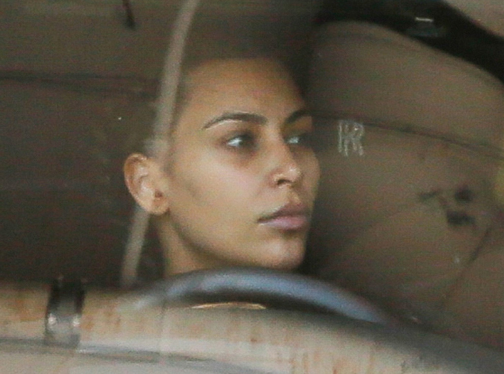 Kim Kardashian Goes Makeup Free And Then Wears Jacket Bearing Her Face E News