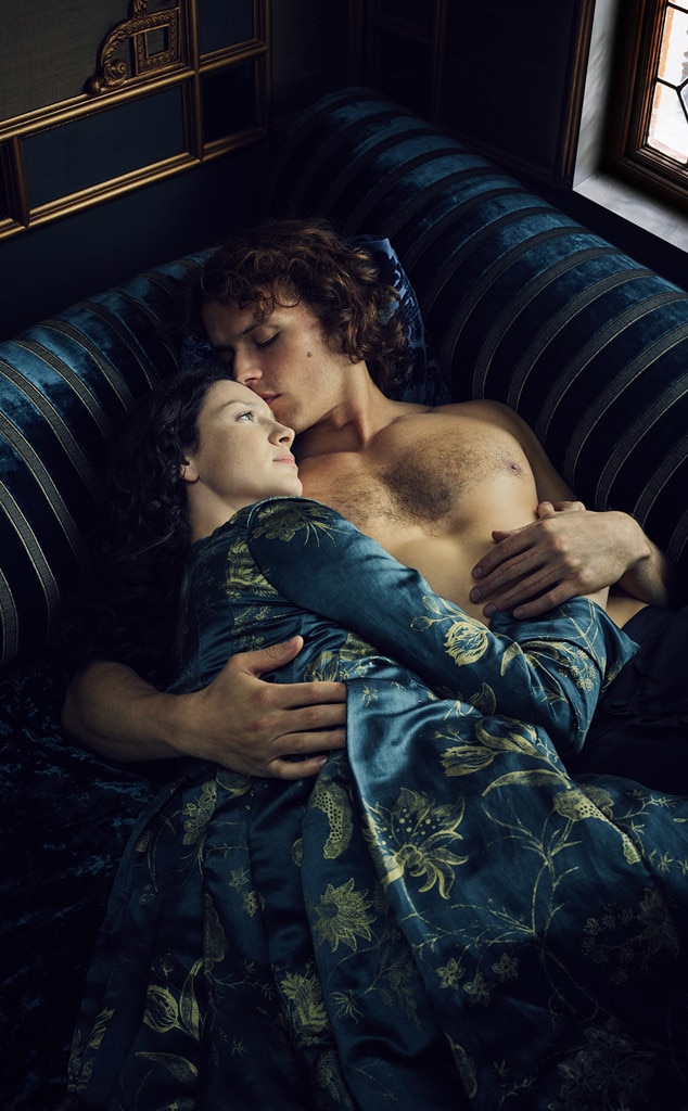 Outlander Returns And We Cannot Get Over That Opening Scene E News