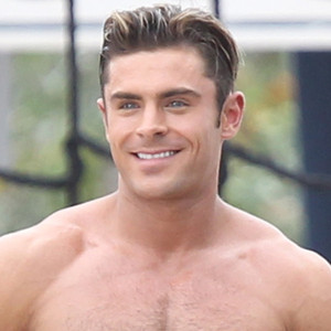 Zac Efron's Shirtless Pics