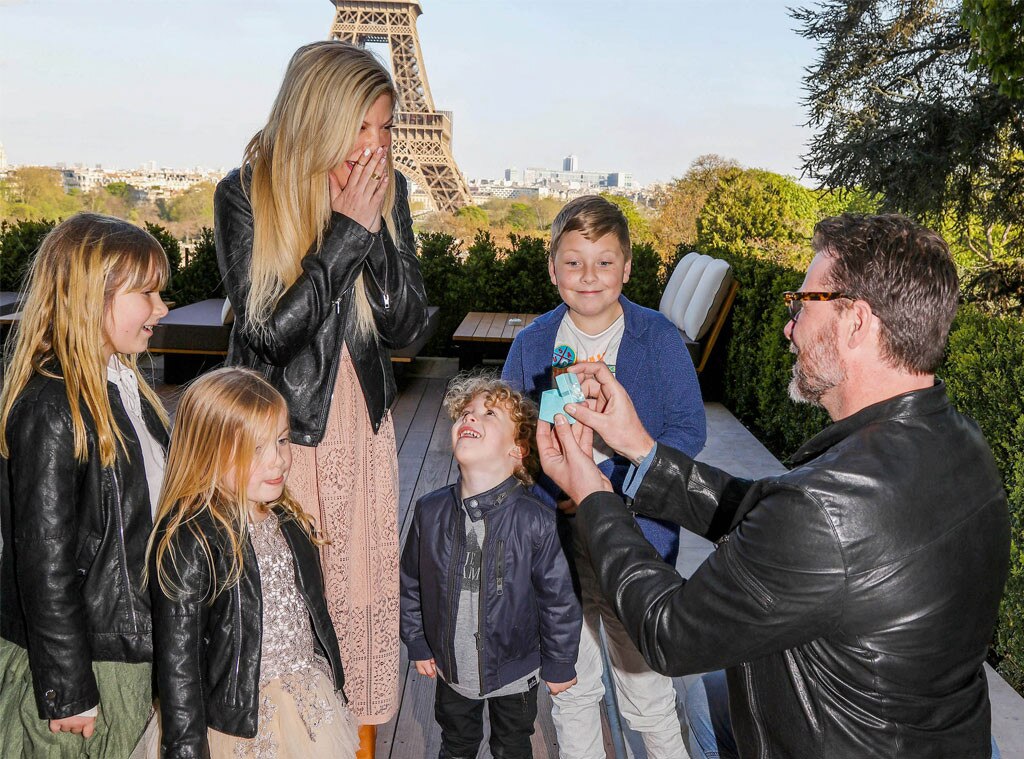 Tori Spelling, Dean McDermott, 10th Wedding Anniversary, Proposal