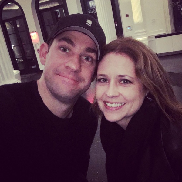 Is John Krasinski Dating Jenna Fisher