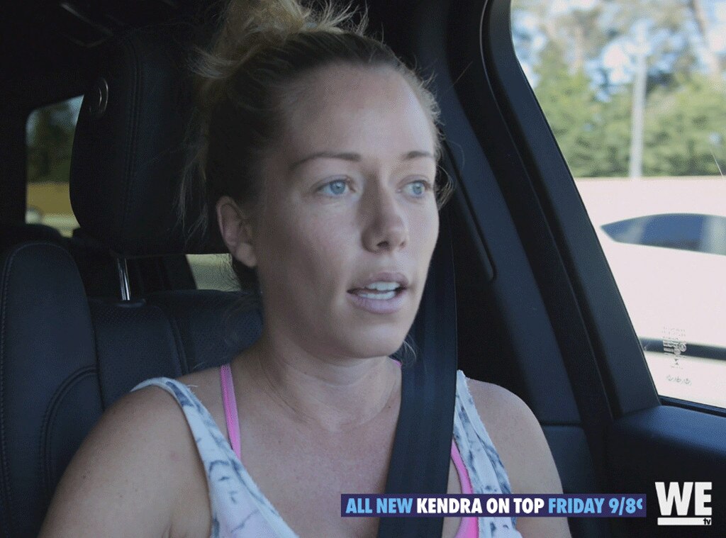 Kendra Wilkinson Baskett Remains Furious Over Her Moms Possible Tell