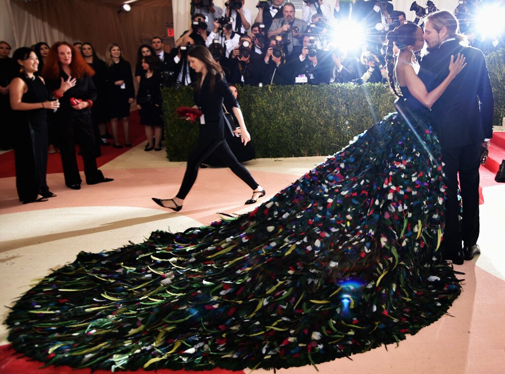 Zoe Saldana, MET Gala 2016, Candids