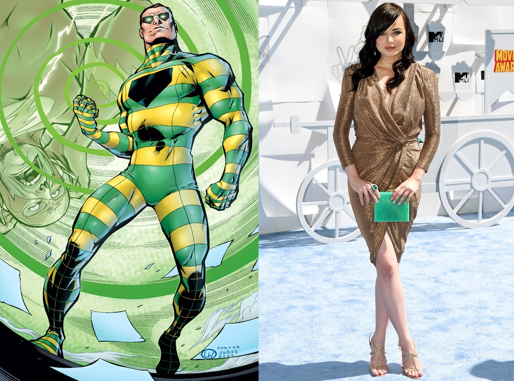 Ashley Rickards, Flash Ashley Rickards, Flash