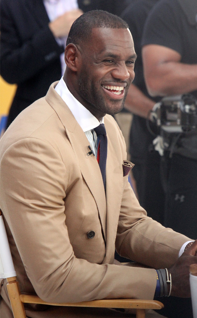 lebron james hot ones