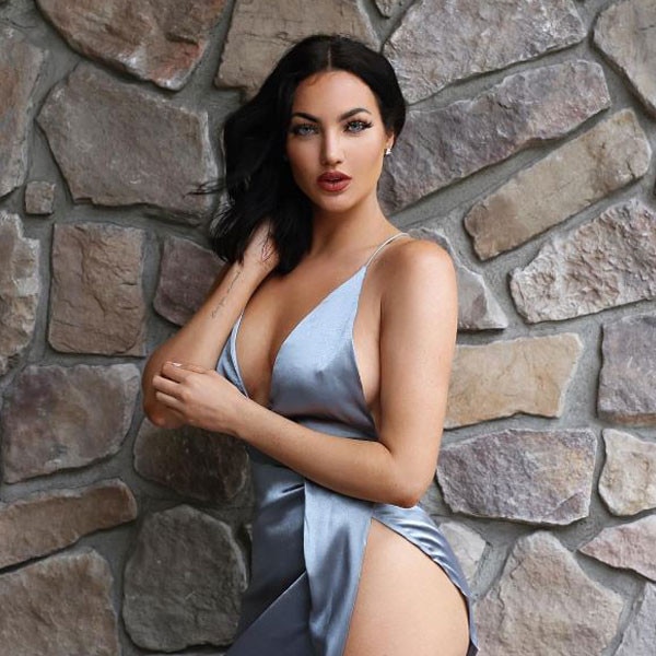 Natalie Halcro From Wags Stars Hottest Pics