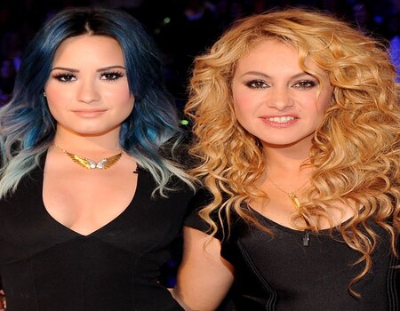 demi lovato and paulina rubio sisters paulina rubio joins little sis demi lovato for girls just demi lovato and paulina rubio sisters paulina rubio joins little sis demi lovato for girls just