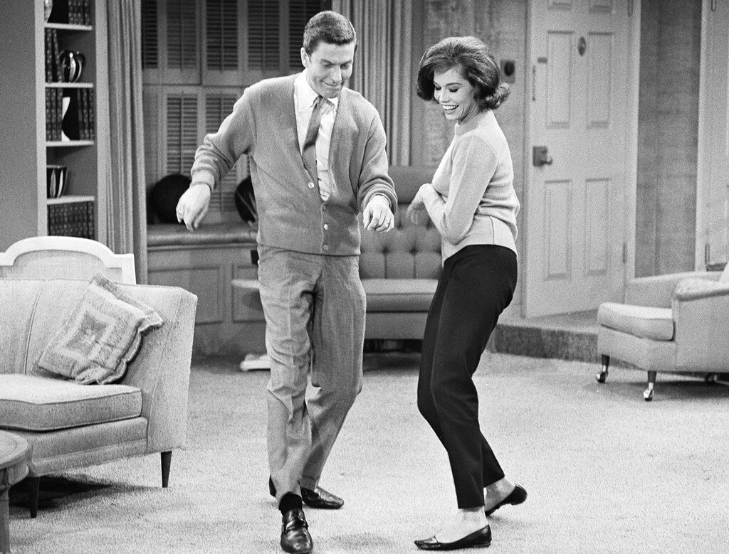 rs_1024x779-170125103125-1024-mary-tyler-moore-dick-van-dyke-show.jpg