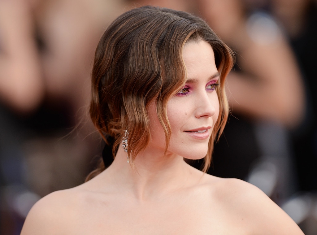 ESC: Best Beauty, SAG Awards, Sophia Bush (post) ESC: Best Beauty, SAG Awards, Sophia Bush (post)