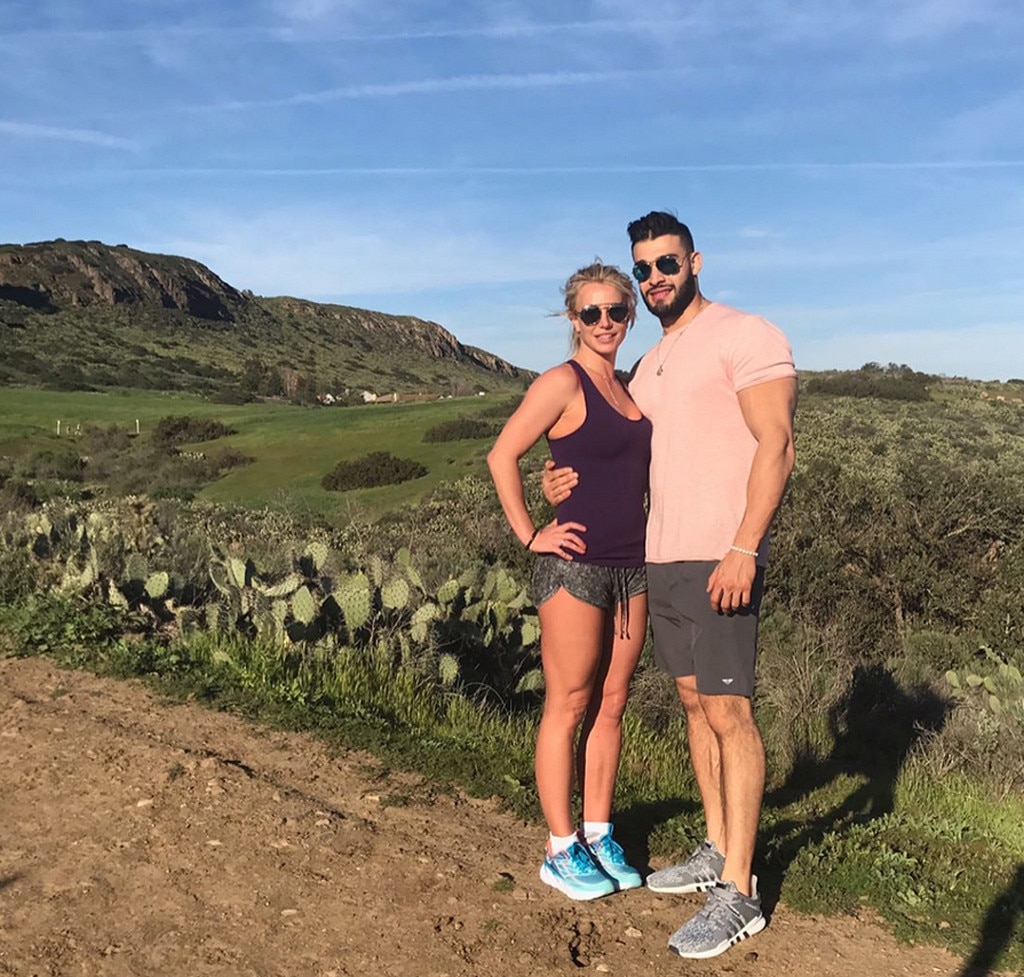Britney Spears And Sam Asghari Celebrate One Year Together See Their Cutest Moments E News