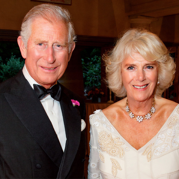 Prince Charles and Duchess Camilla Share Their 2017 Christmas Card | E