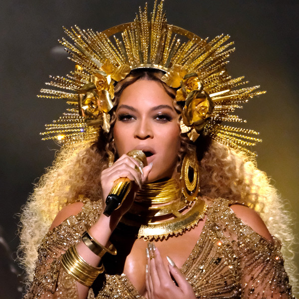 Beyoncé's Maternity Outfits Are Empowering (& Easy) Halloween Costumes