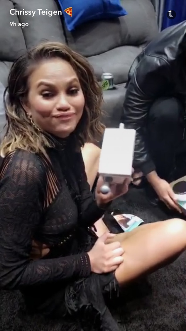 Chrissy Teigen, Snapchat Chrissy Teigen, Snapchat
