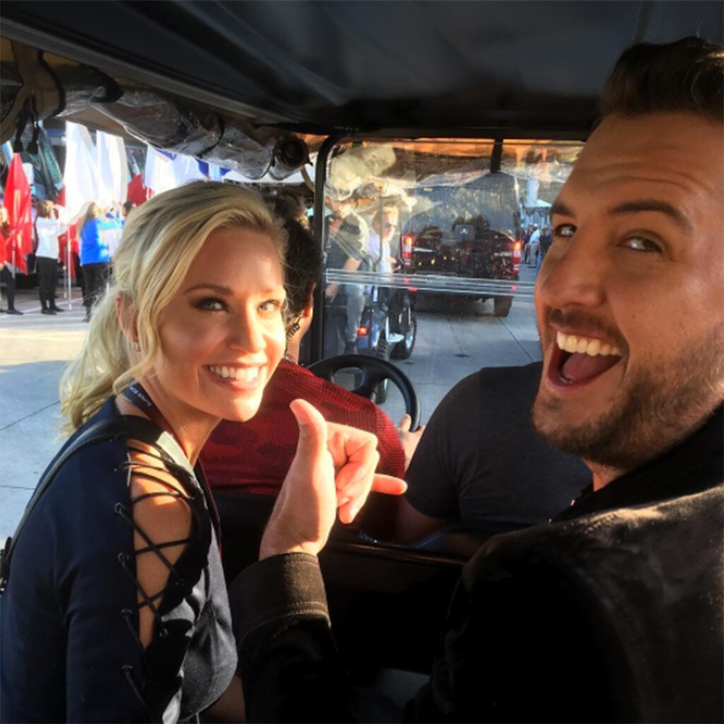 Luke Bryan, 2017 Super Bowl, Instagram