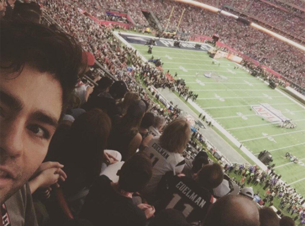 Adrian Grenier, 2017 Super Bowl, Instagram