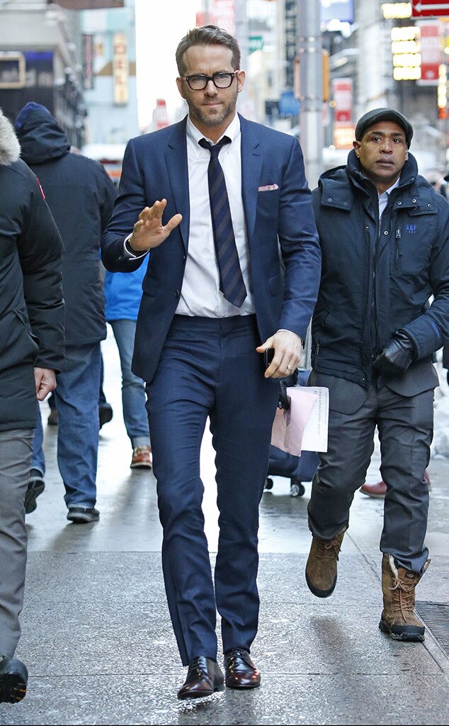 Ryan Reynolds From The Big Picture Todays Hot Photos E News 