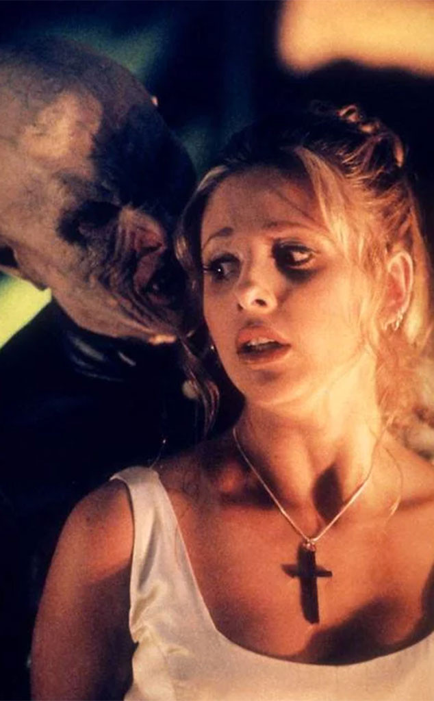 Bonding On Buffy The Vampire Slayer Who Fell In Love Who Feuded And 3825