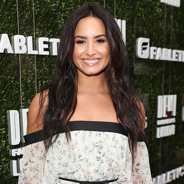 Demi Lovato Gets Sweet 25th Birthday Tributes From Her Mom, Nick Jonas and Other Stars