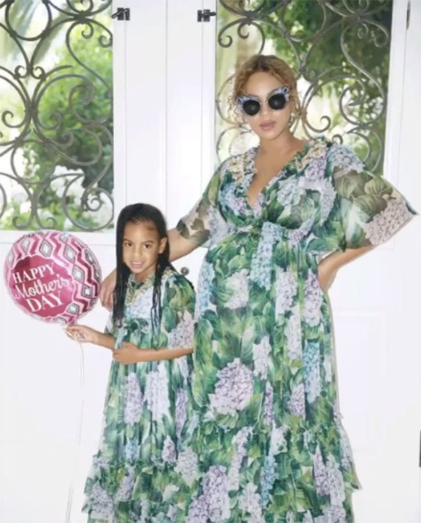 Mothers Day Love From Beyonces Pregnancy Fashion With Twins E News 