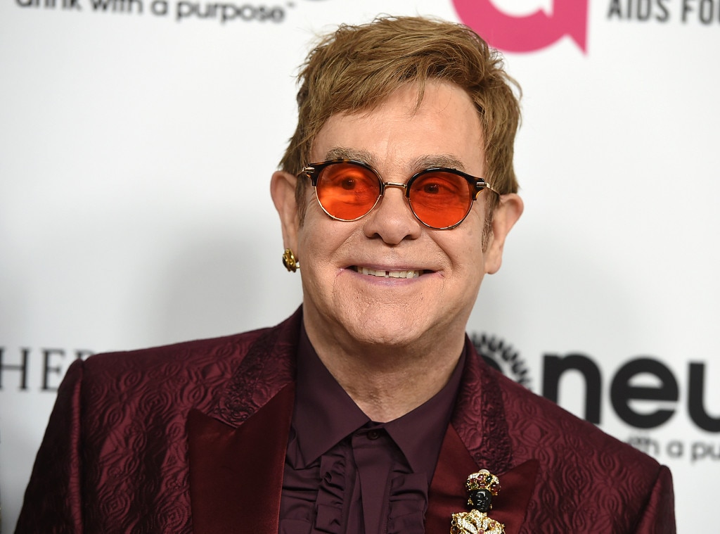 Grammys 2018: Miley Cyrus and Elton John Perform Tiny