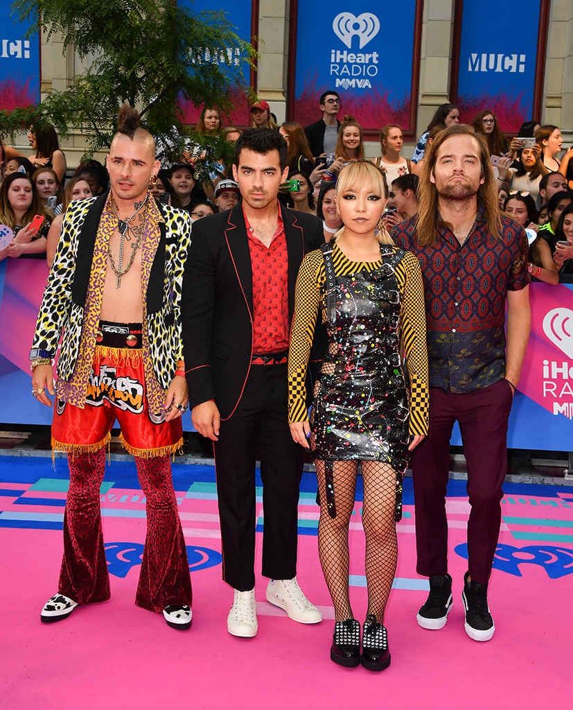 DNCE, 2017 Much Music Video Awards, Arrivals