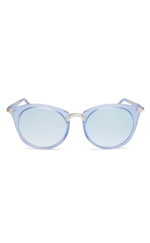 Branded: Sunnies Day